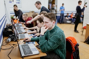 Студенты из России стали чаще выбирать технические специальности