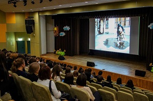 Проект «Московское кино в школе» знакомит столичных школьников с классикой советского кино