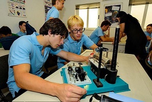 Российская академия наук сообщила, в каких школах России будут готовить будущих ученых