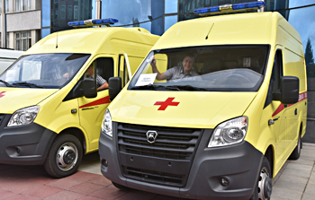 Новые машины скорой помощи получили медучреждения региона