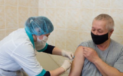 От клещевого энцефалита можно привиться в Новосибирской области бесплатно и по месту жительства
