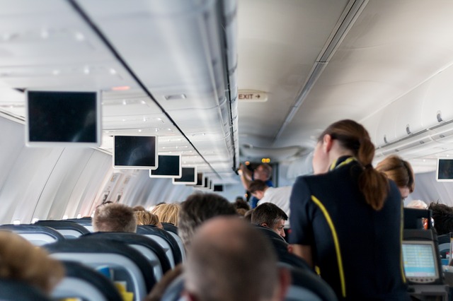 Пилотов и бортпроводников «Аэрофлота» переоденут в пассажиров бизнес-класса