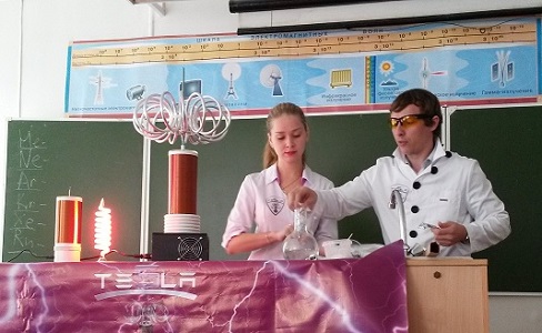 Исаак Калина рассказал об успехах московских школьников в области изучения высокотехнологических отраслей