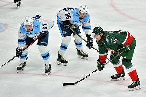Несколько сделок и серия побед. Как «Сибирь» возвращается в топ-8 Востока в КХЛ?