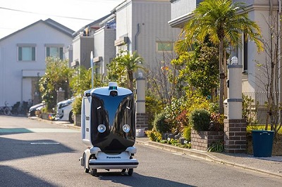 Panasonic начал тестирование самодвижущихся роботов для уличной доставки 