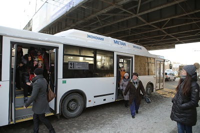 «Сетевая поездка» поможет новосибирцам экономить на проезде в автобусах ПАТП-4