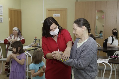 В Пашино запущен пилотный проект совместной реабилитации для детей и пожилых