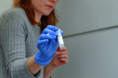 Новосибирцы могут пройти комплексное обследование и привиться от коронавируса