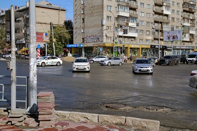 Дороги в Новосибирске будут ремонтировать в круглосуточном режиме
