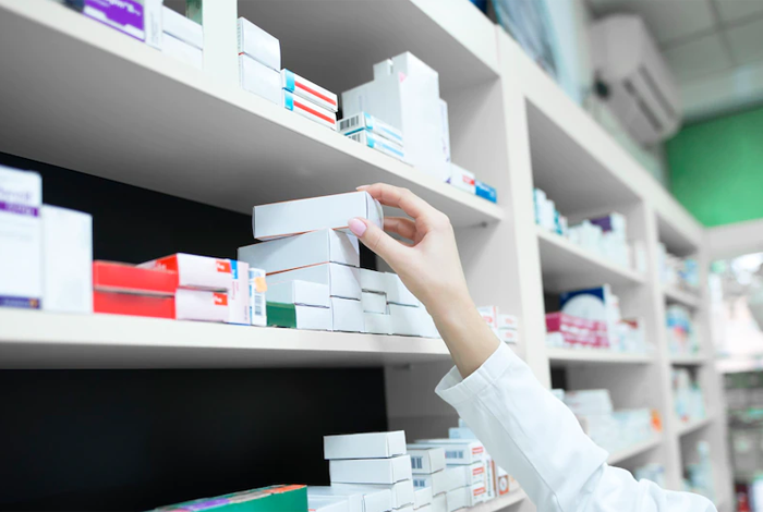 Большую партию лекарств от гриппа и ОРВИ ожидают аптеки Новосибирской области