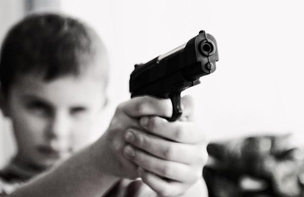 В Красноярском крае 10-летний мальчик застрелил одноклассника