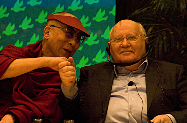 mihail-gorbachev-i-dalaj-lama