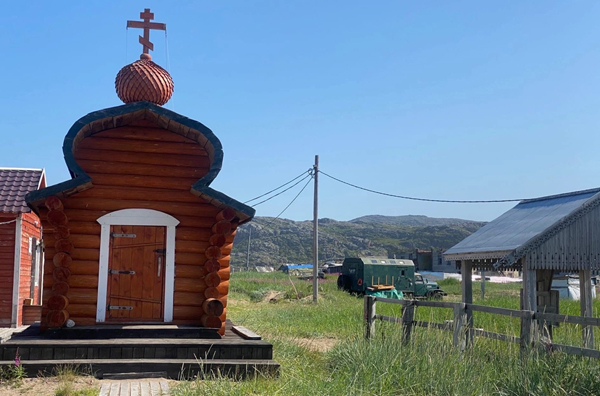 Во время фестиваля в Териберке неизвестные похитили иконы из часовни