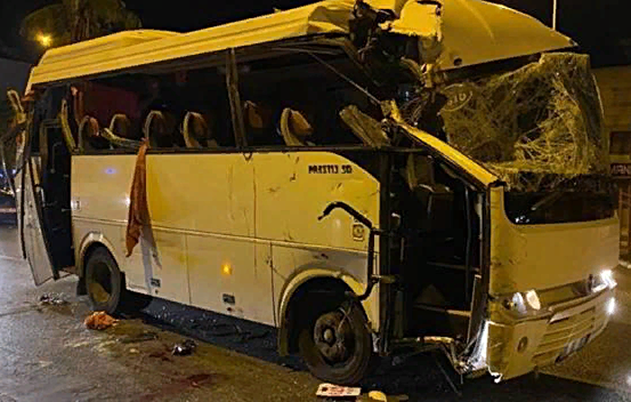 В Турции автобус с россиянами попал в аварию — один человек погиб