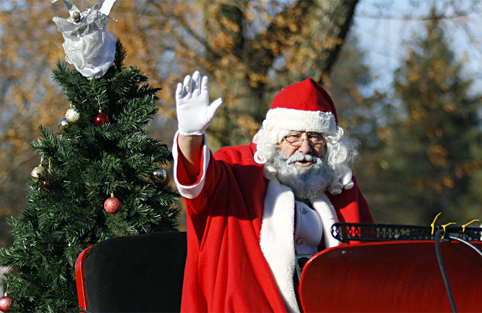 Дед Мороз–экстремал удивил зрителей в Белгороде