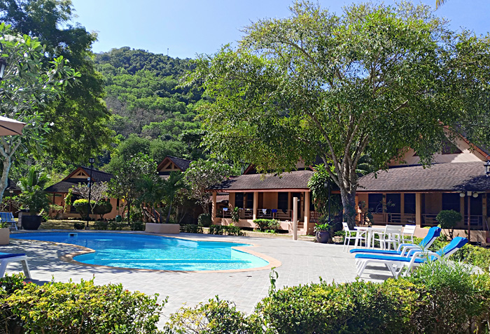 Отель Cruiser Island Resort на острове Ко Лон
