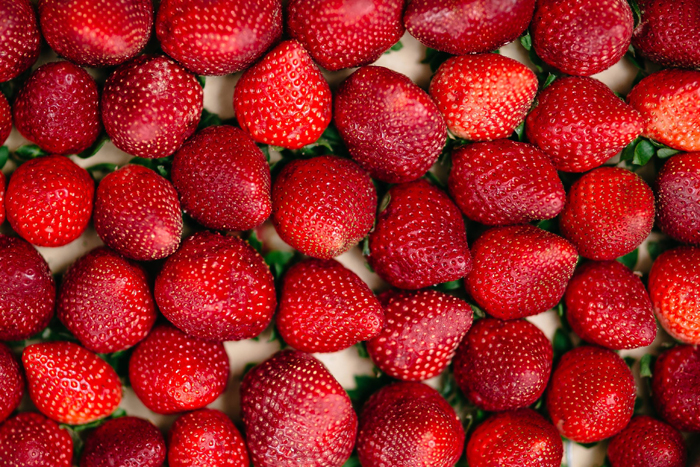 Каждый второй выбирает ягоды: летние вкусы россиян изучил ритейлер